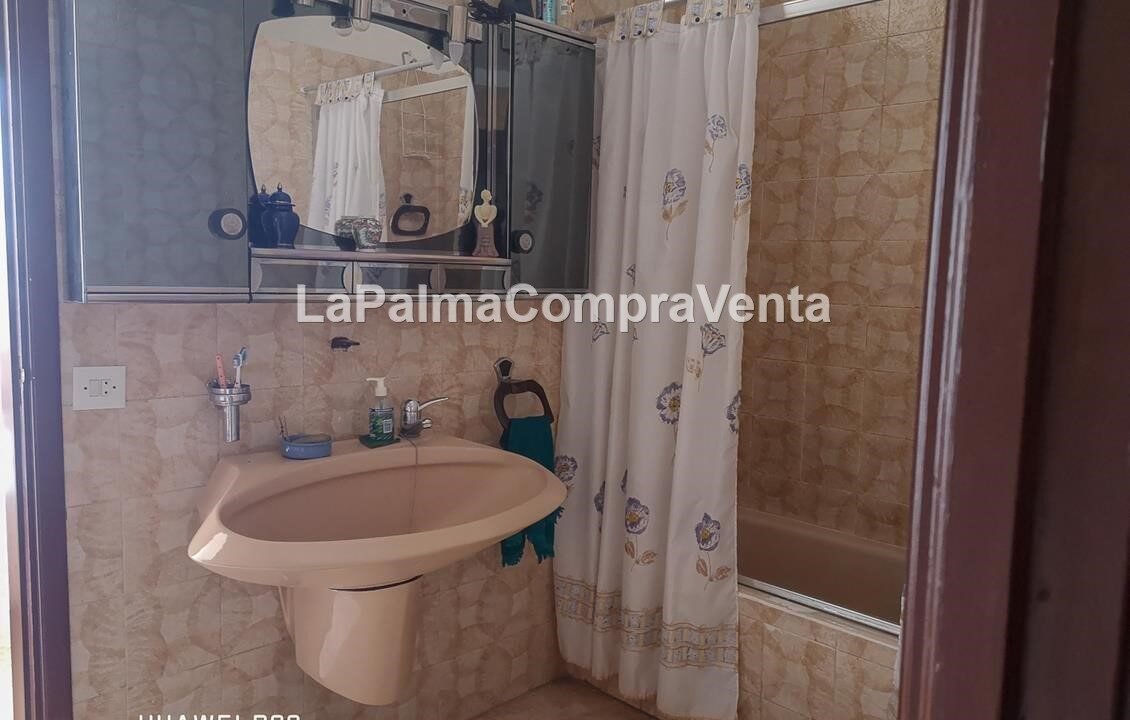 Baño + vestidor en dormitorio2